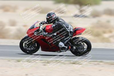 media/May-05-2025-Moto Forza (Mon) [[3c1838c5e5]]/2-B Group/Session 3 (Panning Test Turn 14 Inside)/